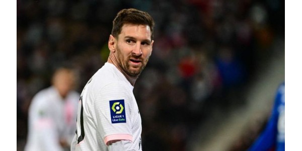 Lojalni fani chcą, aby Lionel Messi opuścił Paris Saint-Germain